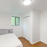 Chestnut Hill Hideaway