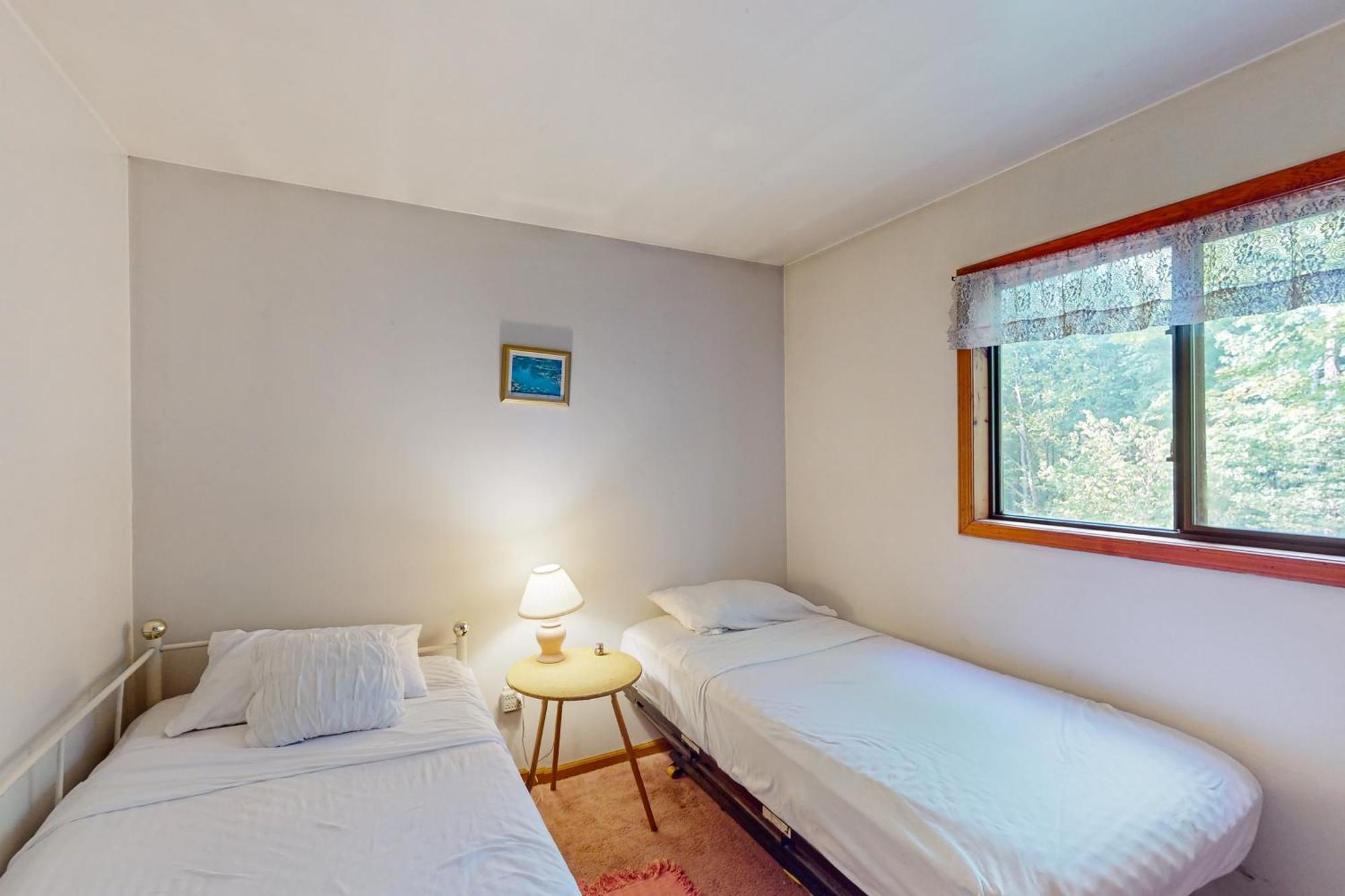 Chestnut Hill Hideaway *