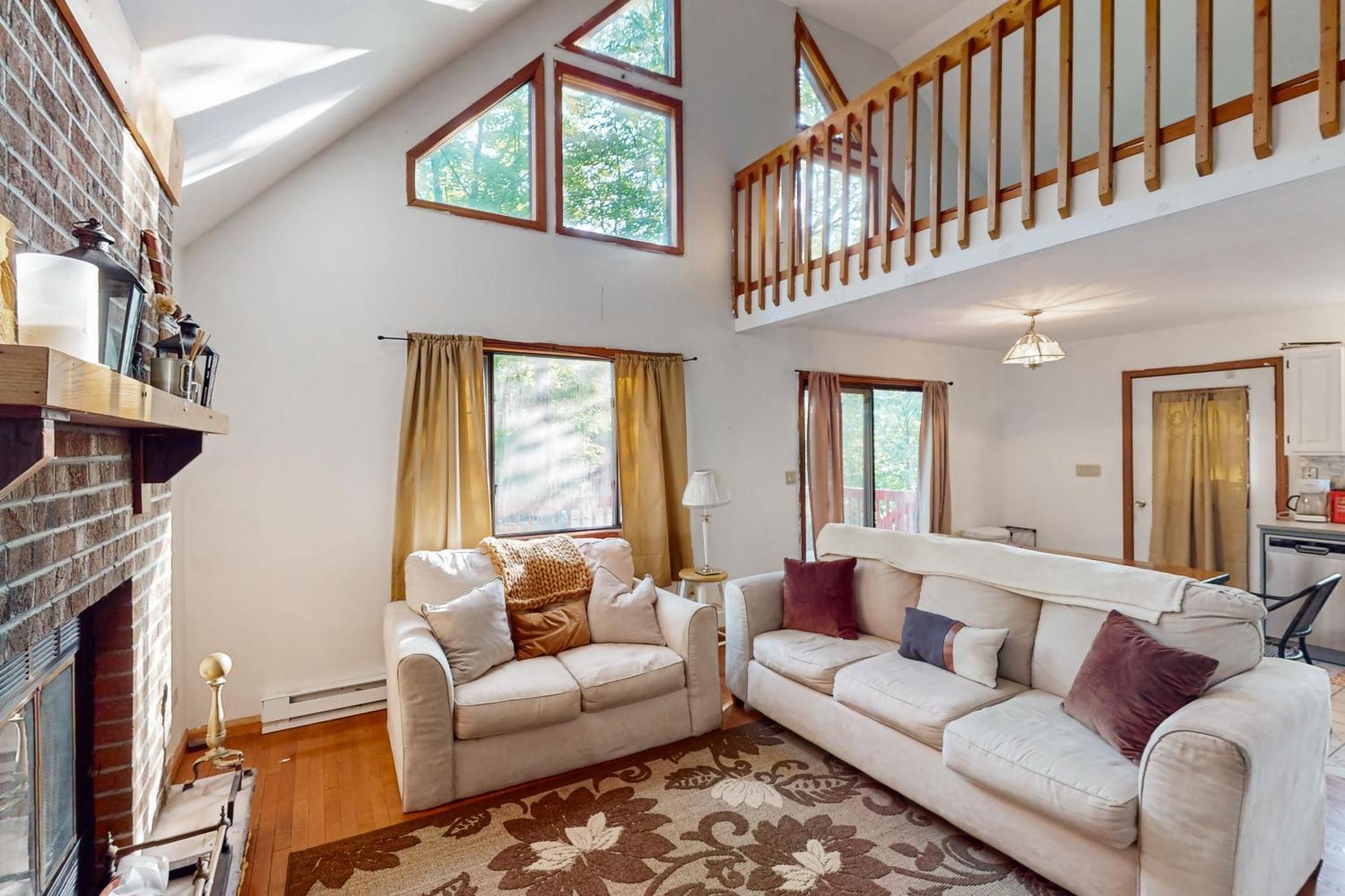 Chestnut Hill Hideaway *