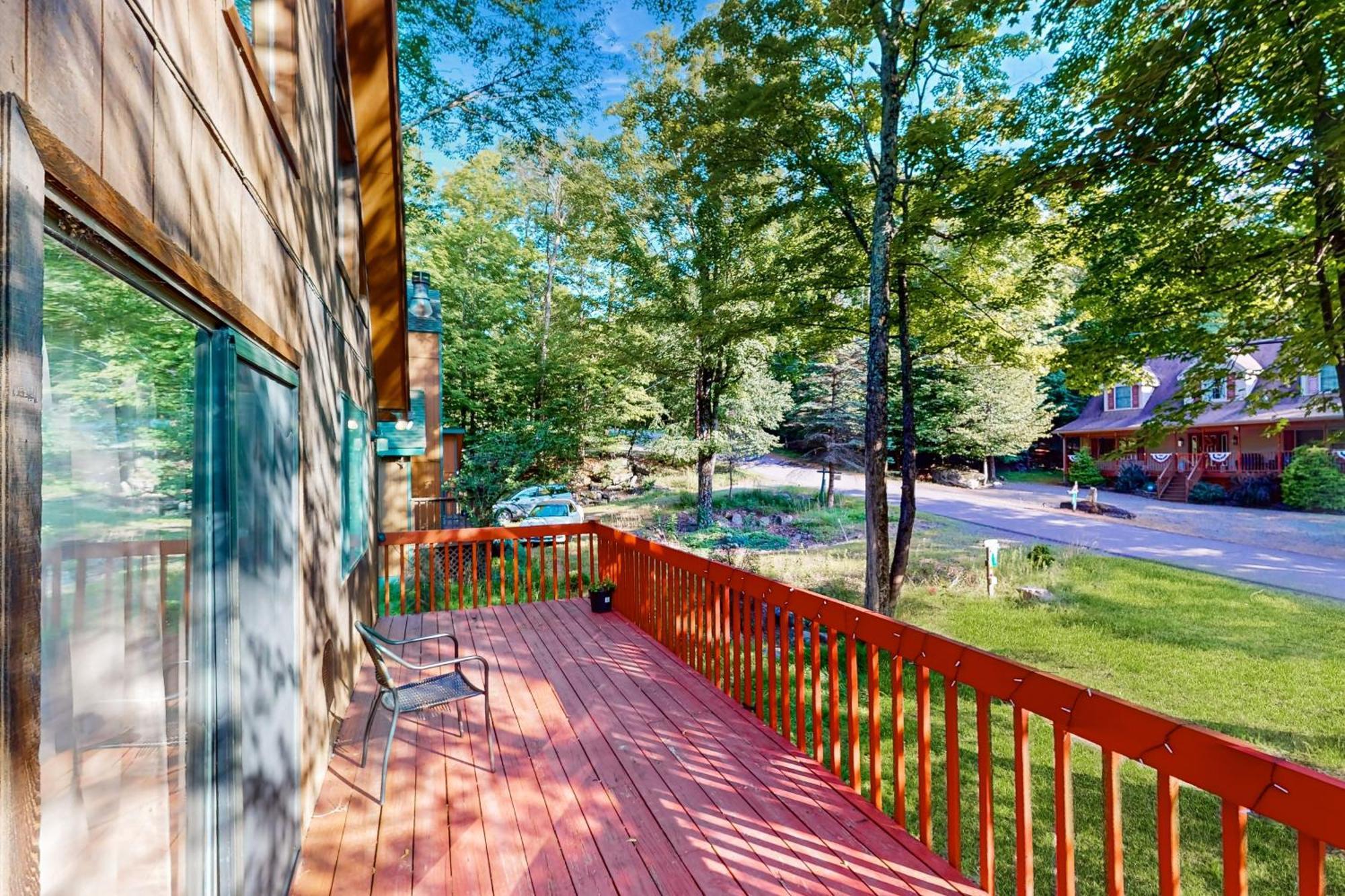 Chestnut Hill Hideaway